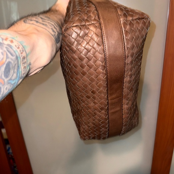Brown Leather Woven Shoulder Bag - Picture 6 of 11
